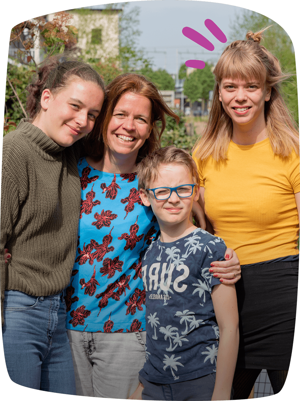 WHY PARENTS PRAISE SITLY